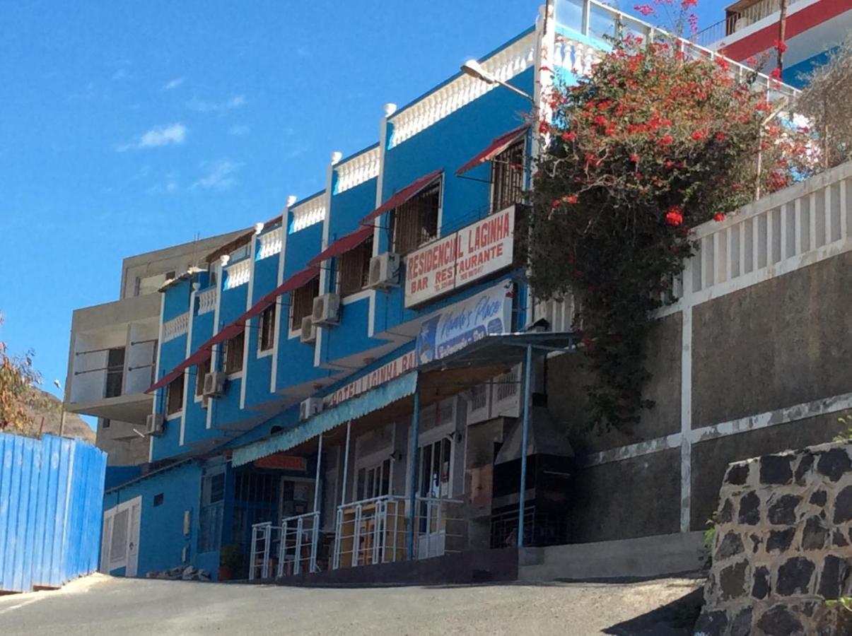 Residencial Laginha (Adults Only) Bed and Breakfast Mindelo Exteriör bild