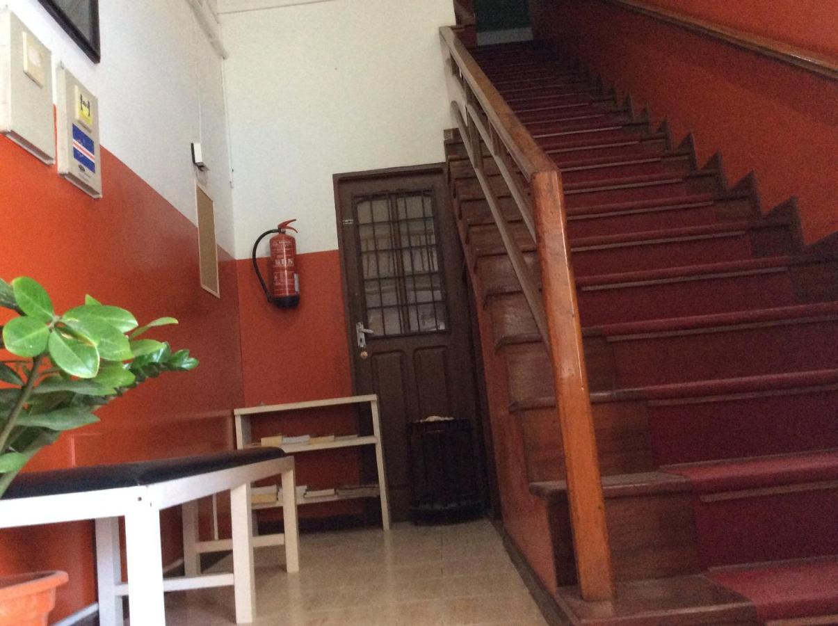 Residencial Laginha (Adults Only) Bed and Breakfast Mindelo Exteriör bild